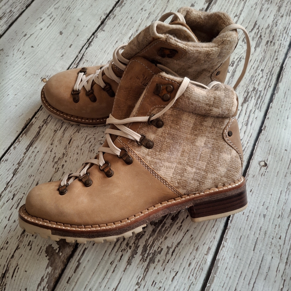 Woolrich Tan Ankle Boots for Women
